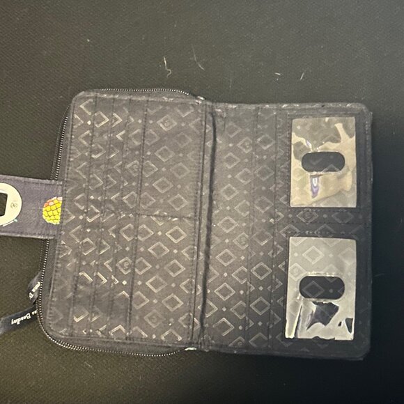 Vera Bradley Wallet RFID Turnlock Zip‎ Around Navy Blue Toucan Party Pineapples - Picture 3 of 4